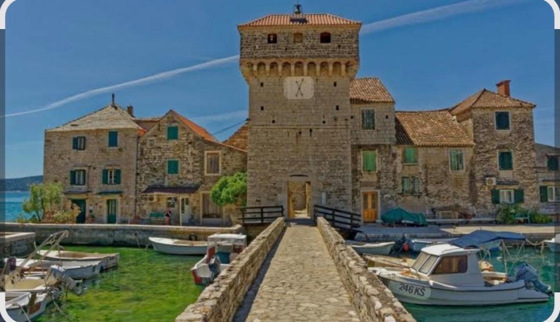 Apartman Kastel Kaštela Exterior foto